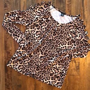 Rue 21 Leopard Top